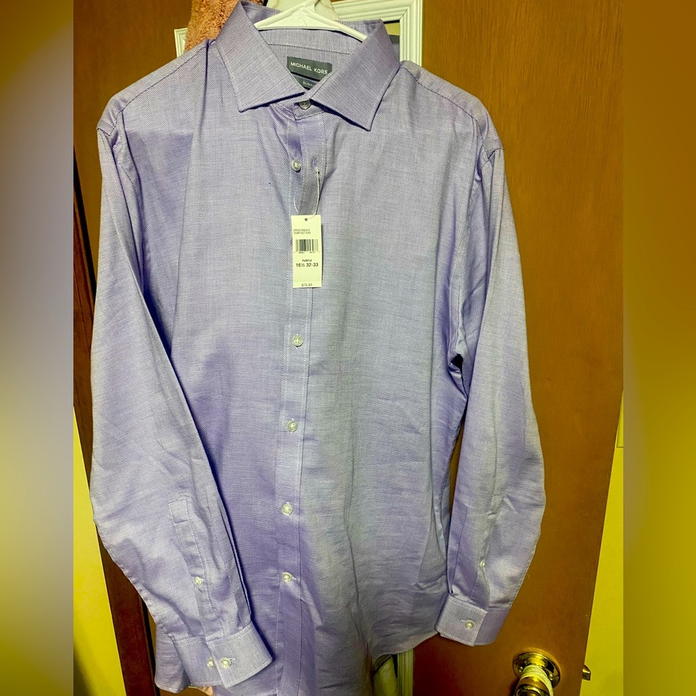 Micheal Kors slim fit button up dress shirt. BRAND NEW🚨